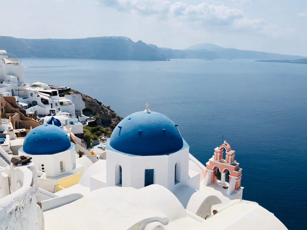 santorini accommodations, hotels, booking concierge service, activities